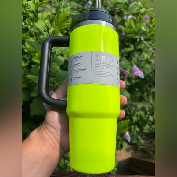 Stanley cup tumbler 30oz h2.0 - Picture 2 of 4